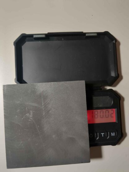 Graphite Plate - High-Quality Element for Scientific Use - Image 3